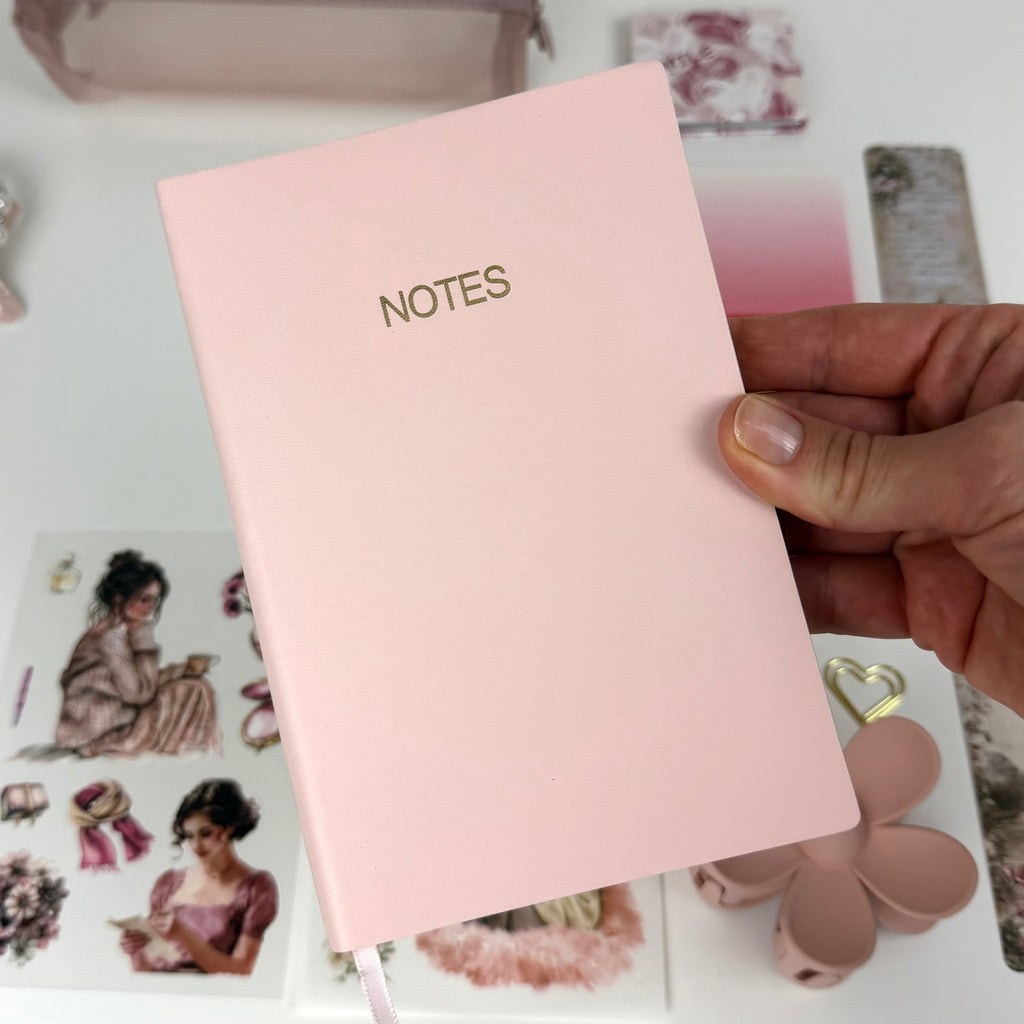🌸 Soft Blush Box Premium